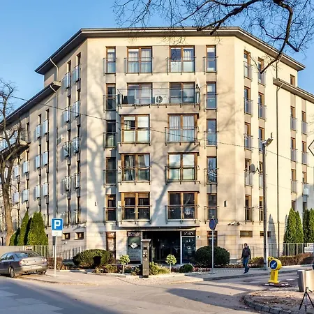 Family - Private Parking Kraków