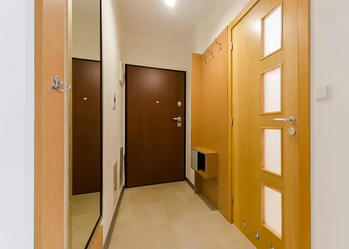 Family - Private Parking Cracovia